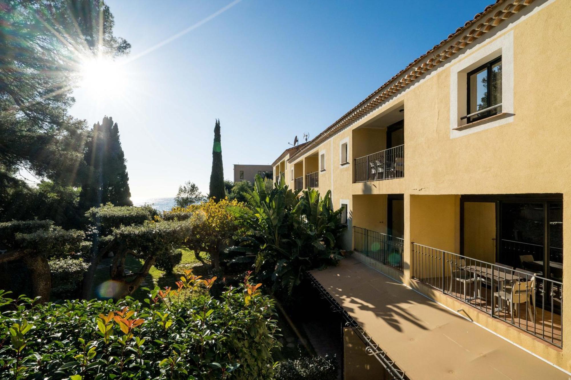 La Residence Du Bailli Le Le Rayol-Canadel-sur-Mer エクステリア 写真